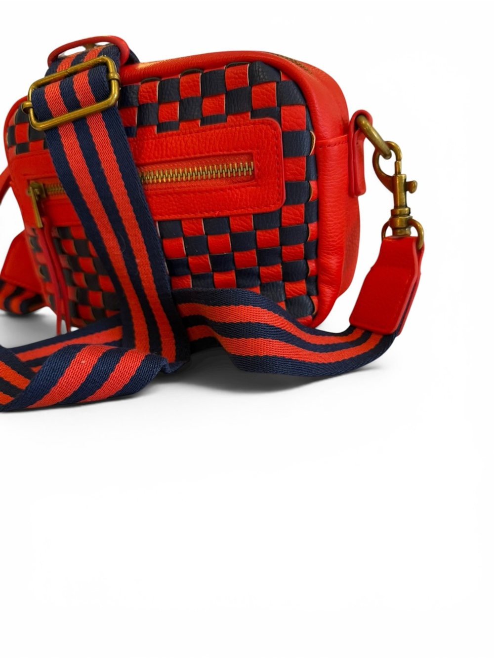 5 for $25!! Universal Thread Red/Navy Checkered Woven Crossbody Camera Bag - Picture 4 of 13